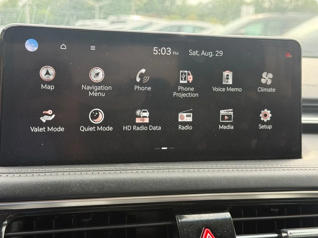 Genesis G70 photo 32