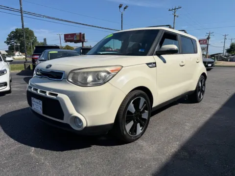Another view of 2015 Kia Soul Exclaim for sale in Chesapeake, VA at Courtesy Auto Sales
