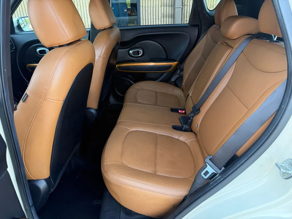 Kia Soul photo 11