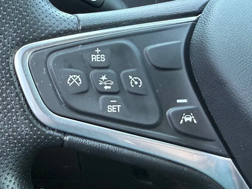 Chevrolet Malibu photo 18