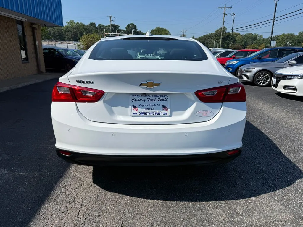 Chevrolet Malibu photo 10
