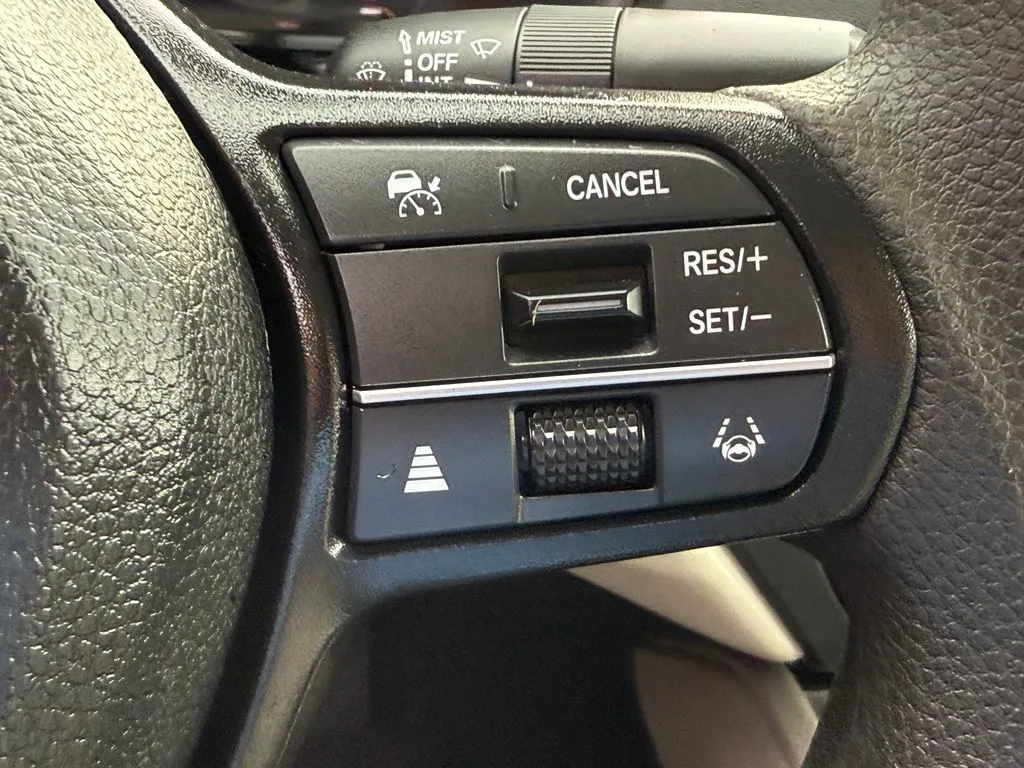 Honda Accord photo 19