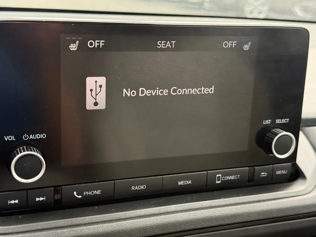Honda Accord photo 28