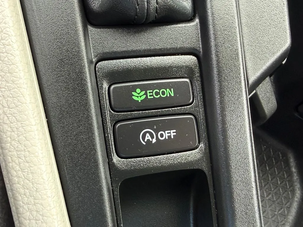 Honda Accord photo 22