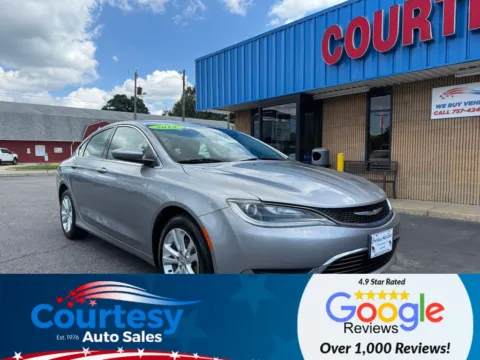Silver 2015 Chrysler 200 Limited for sale in Chesapeake, VA