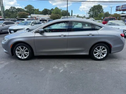 More photos of 2015 Chrysler 200 Limited at Courtesy Auto Sales, VA