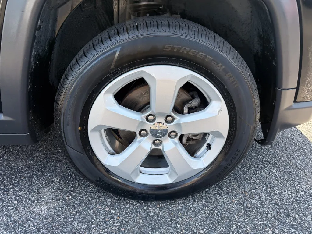 Jeep Compass photo 31