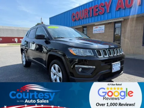 Black 2019 Jeep Compass Latitude for sale in Chesapeake, VA