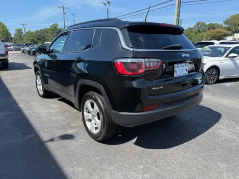 More photos of 2019 Jeep Compass Latitude at Courtesy Auto Sales, VA
