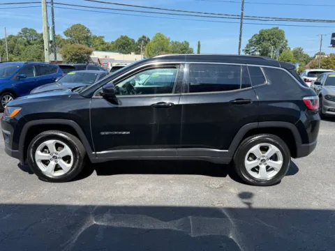 More photos of 2019 Jeep Compass Latitude at Courtesy Auto Sales, VA