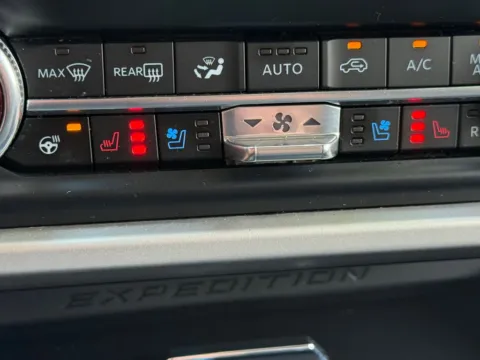 More photos of 2024 Ford Expedition XLT at Courtesy Auto Sales, VA