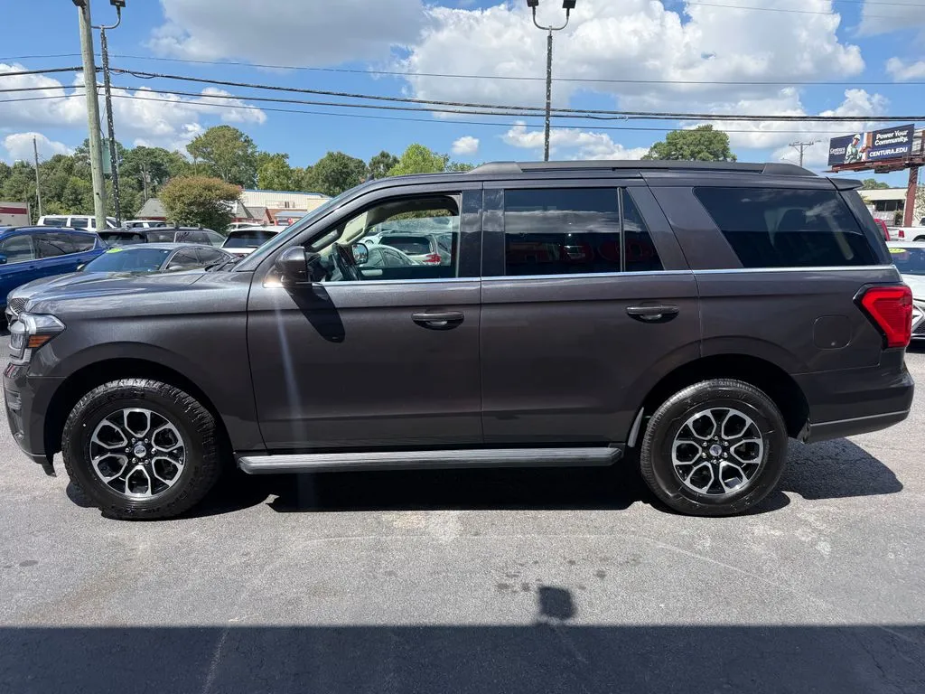 Ford Expedition photo 10