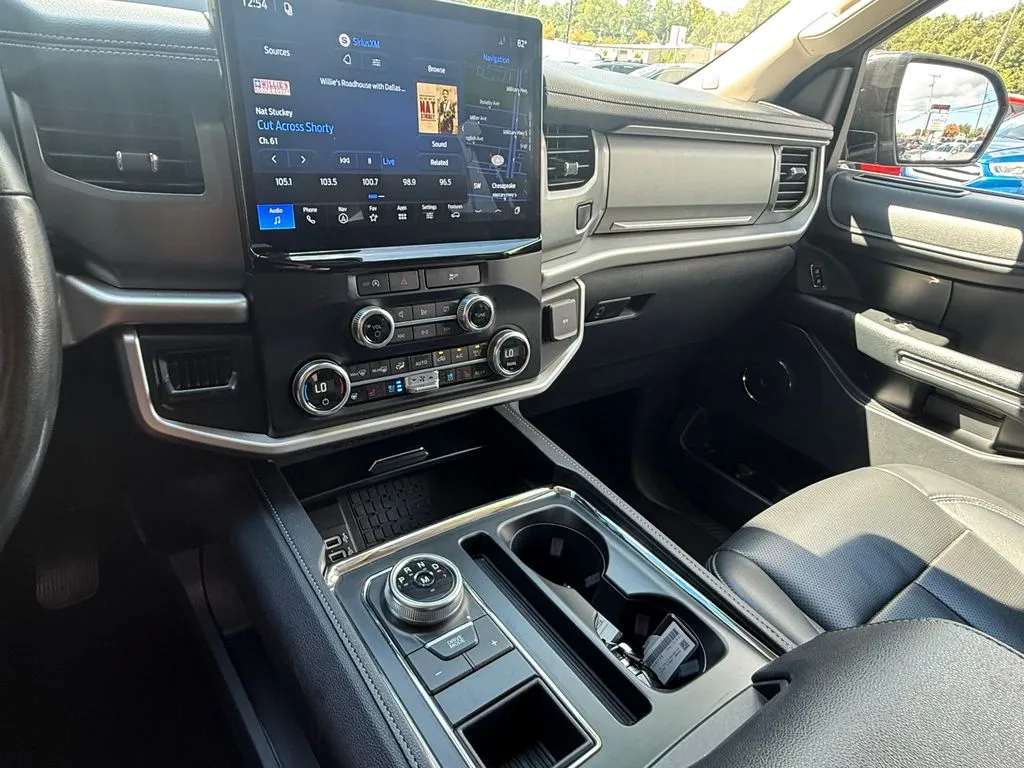 Ford Expedition photo 33