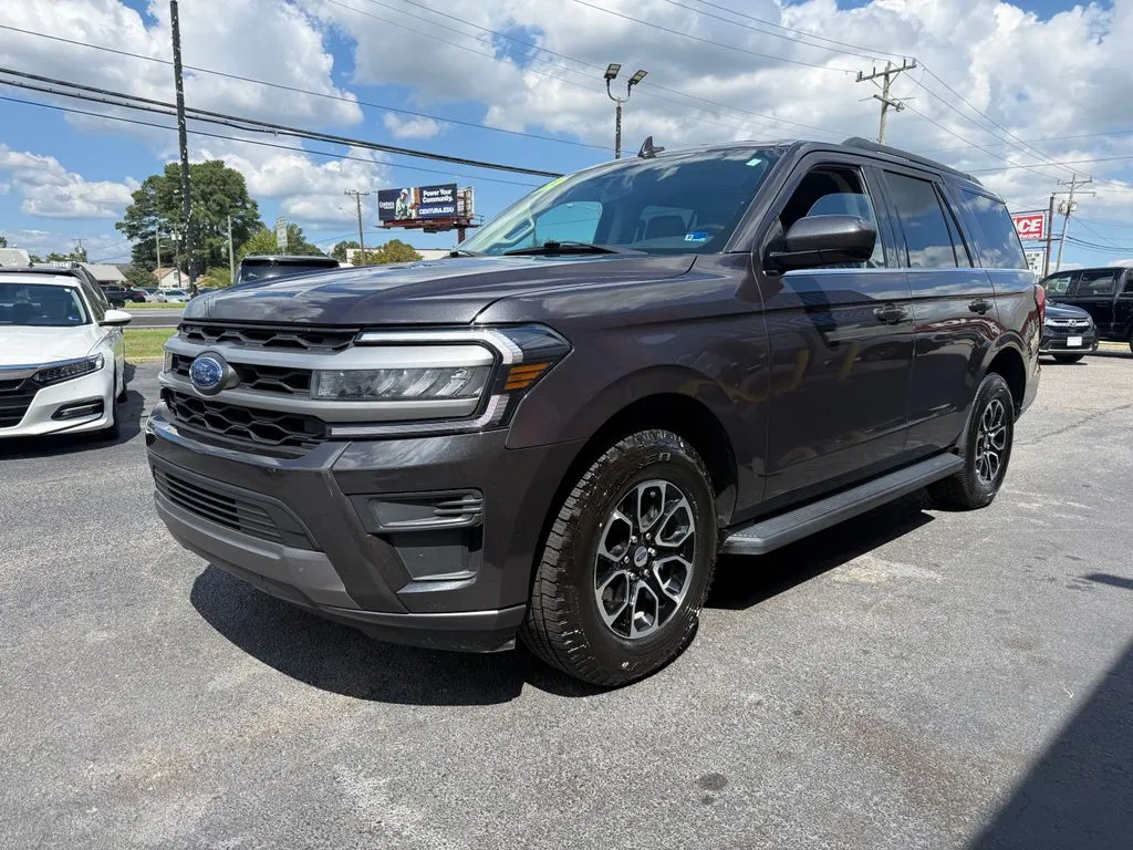 Ford Expedition photo 9