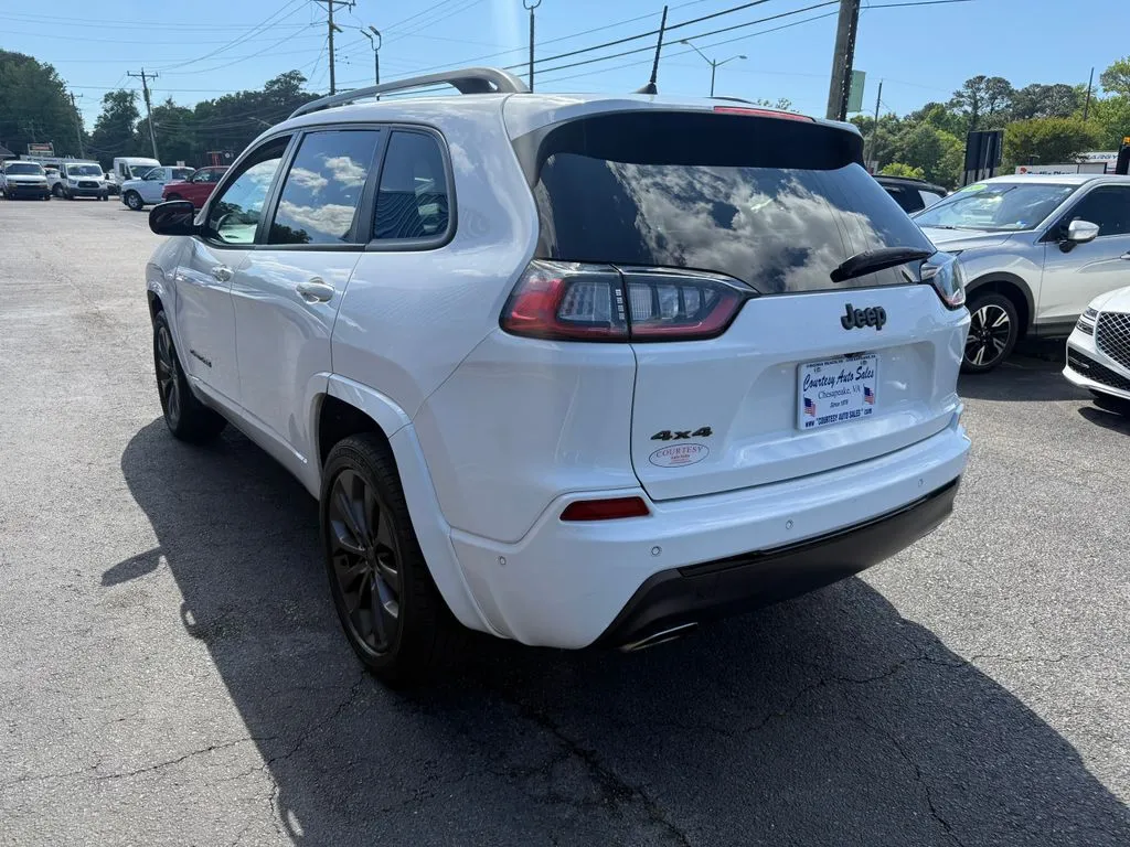 Jeep Cherokee photo 10