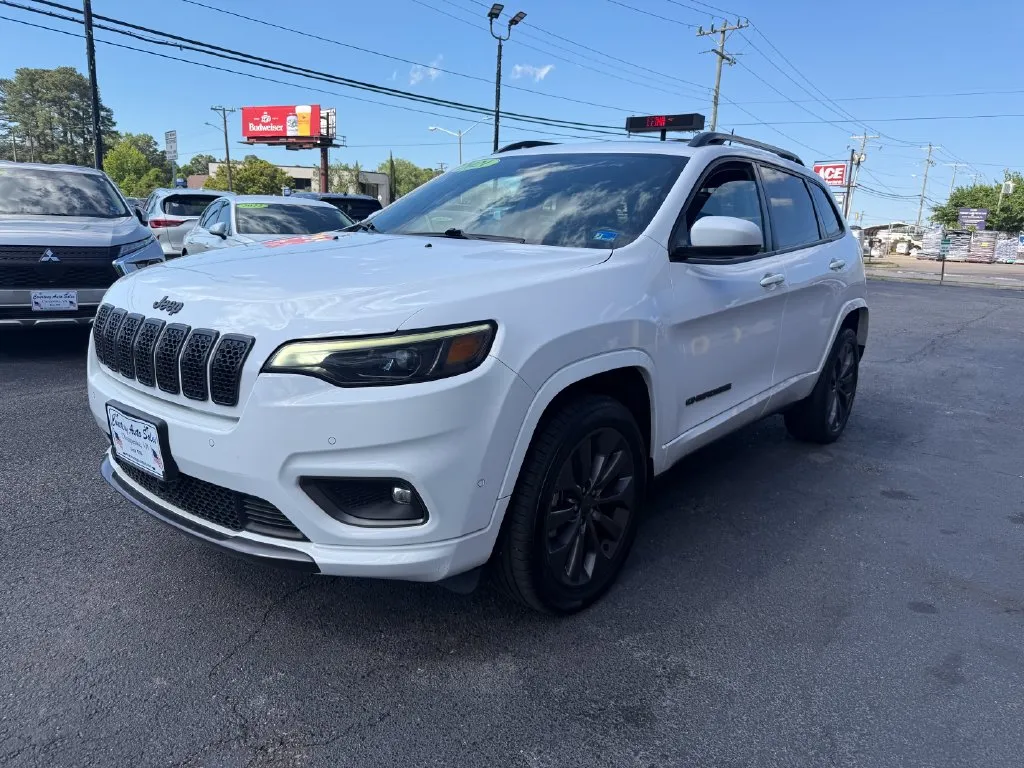 Jeep Cherokee photo 8
