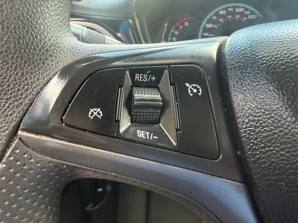 Chevrolet Spark photo 20
