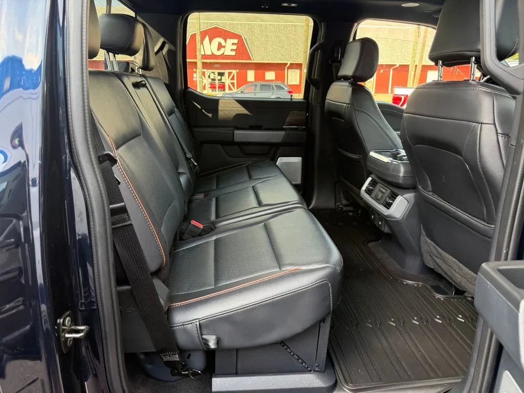 Ford F-150 photo 21