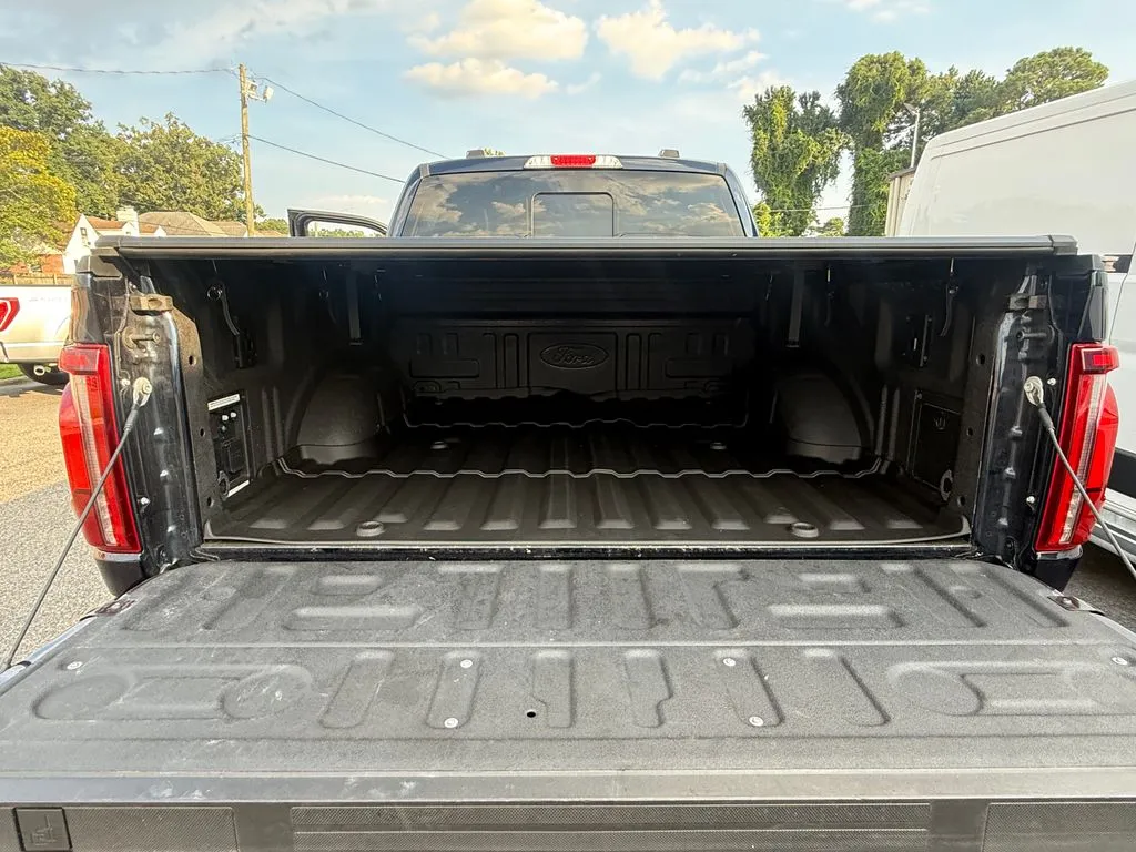 Ford F-150 photo 13
