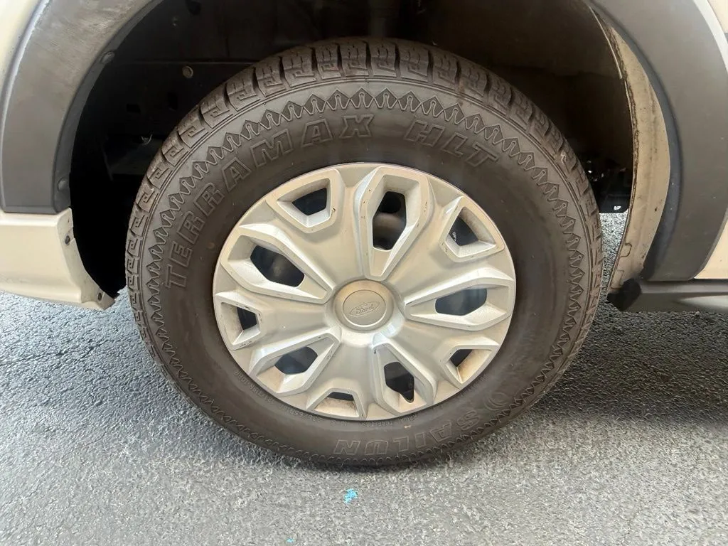 Ford Transit-350 photo 35