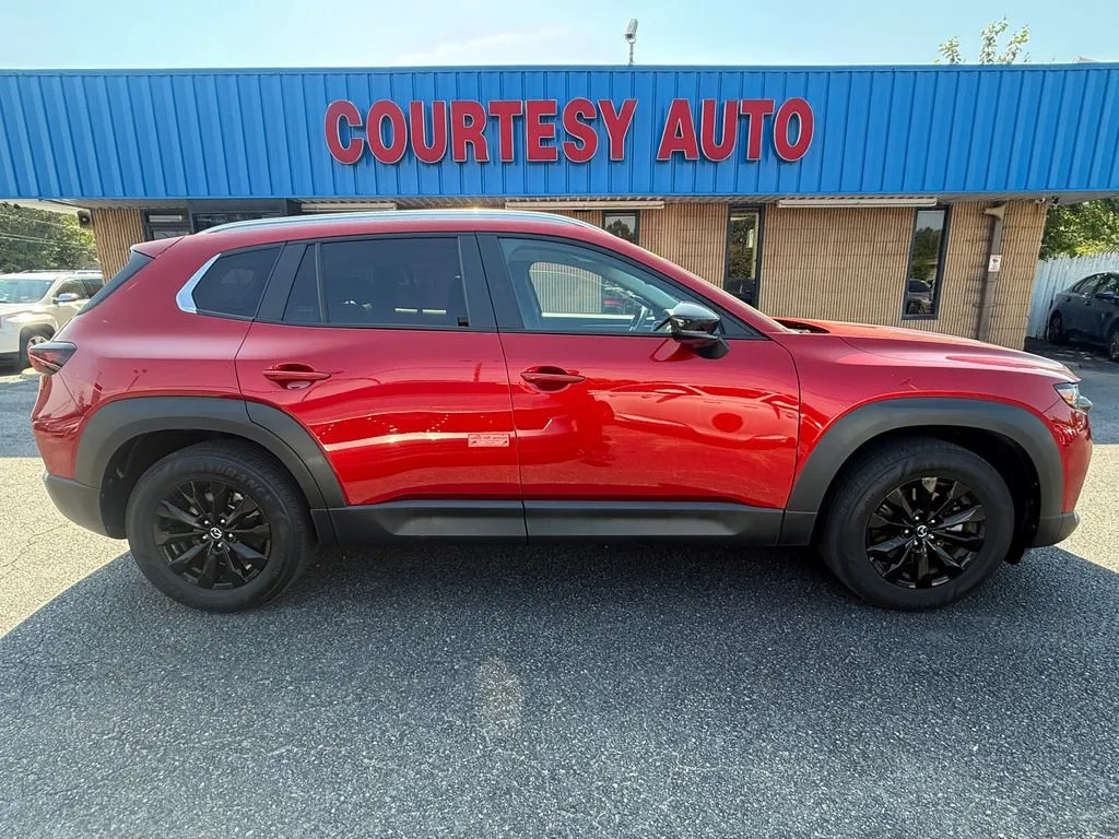 Mazda CX-50 photo 13