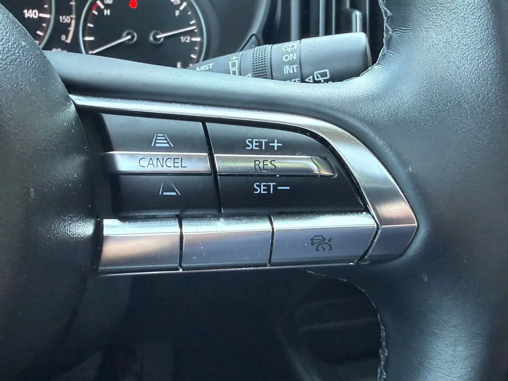 Mazda CX-50 photo 24