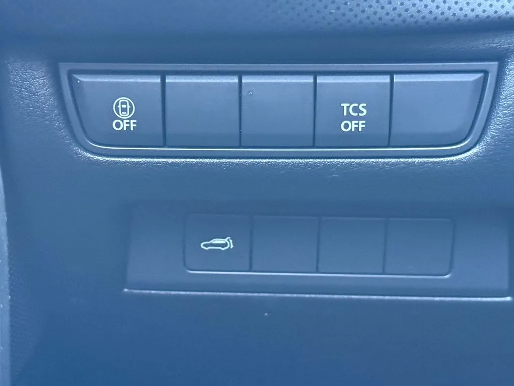 Mazda CX-50 photo 29