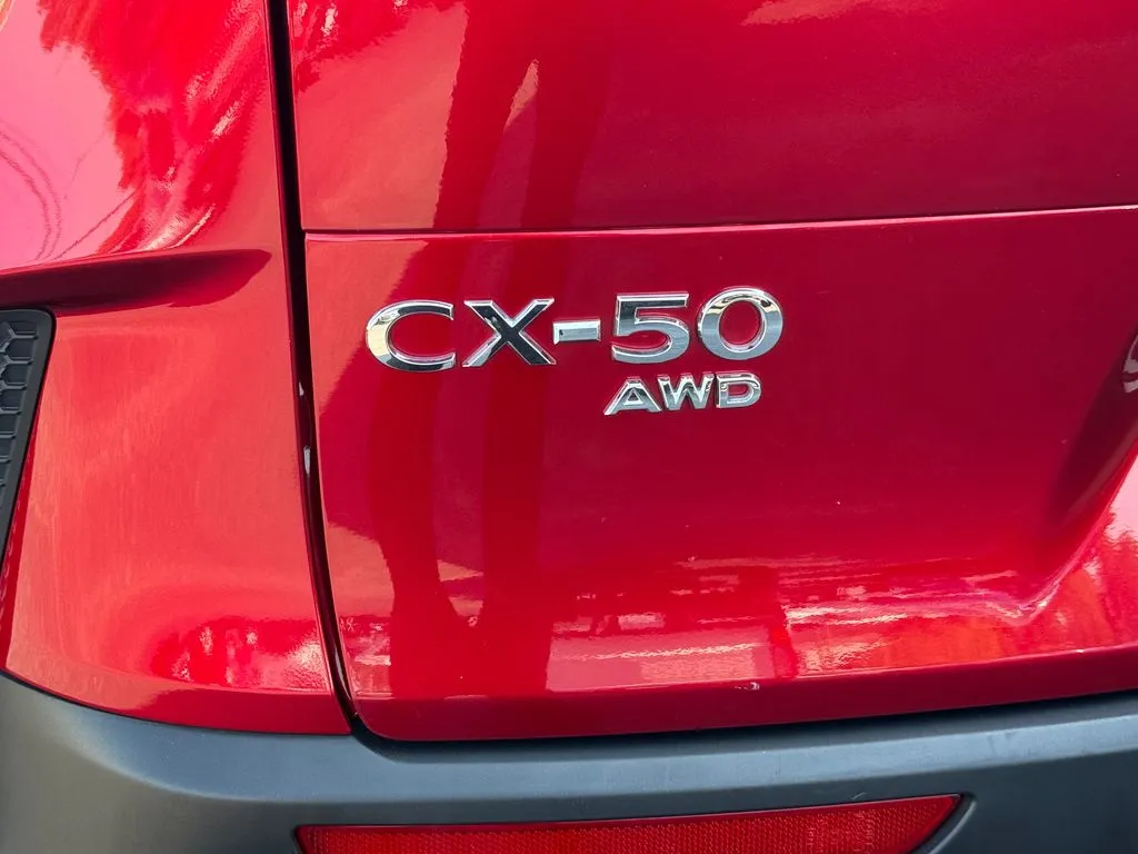 Mazda CX-50 photo 14