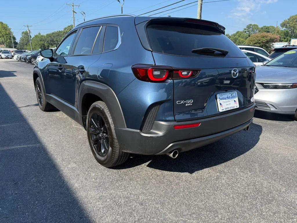 Mazda CX-50 photo 10