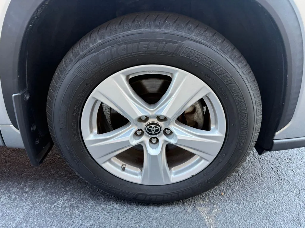 Toyota Highlander photo 35
