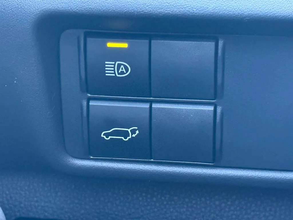 Toyota Highlander photo 24