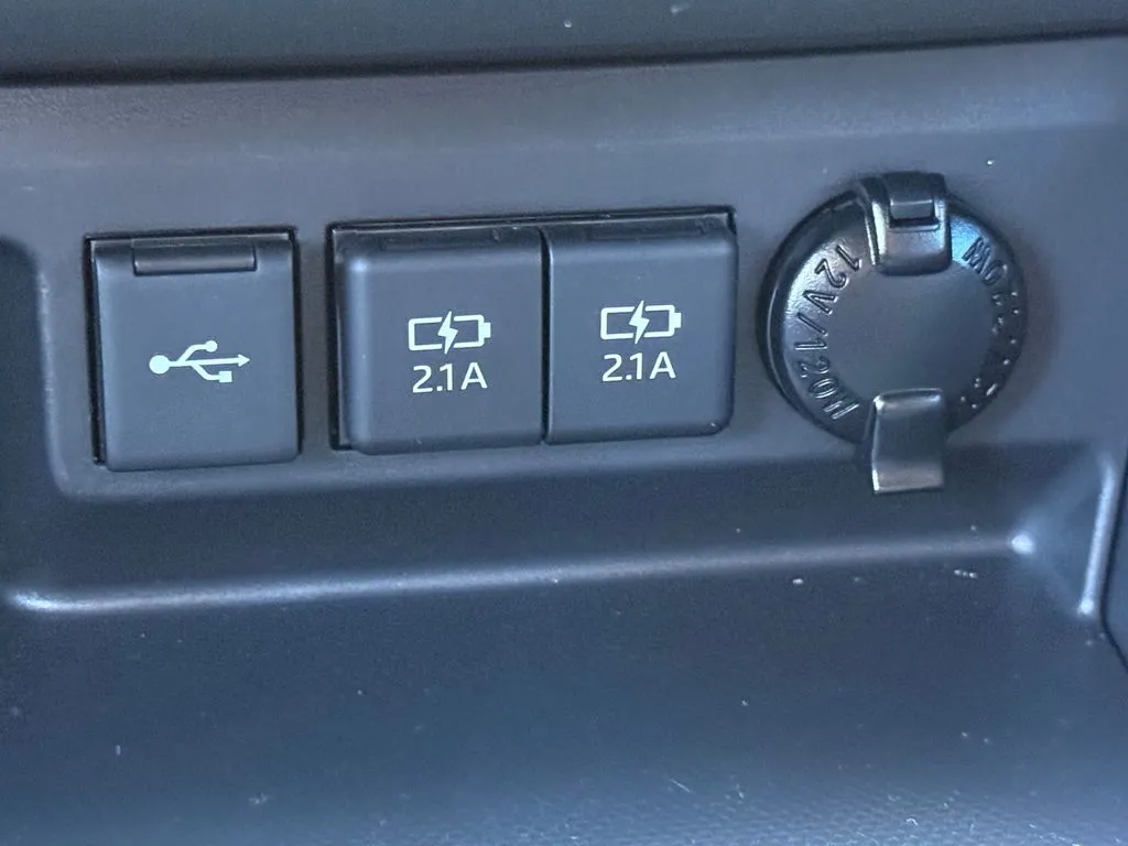 Toyota Highlander photo 28
