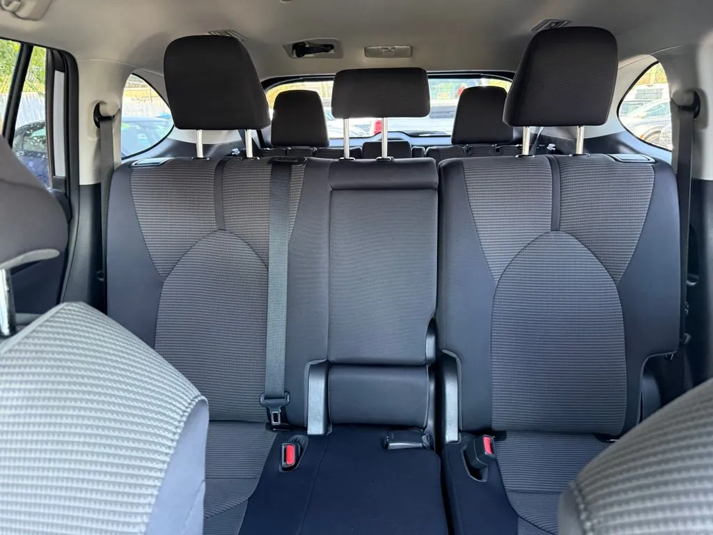 Toyota Highlander photo 21