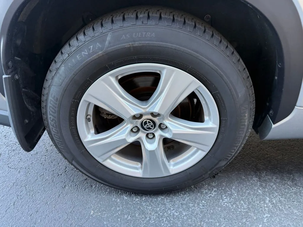 Toyota Highlander photo 34