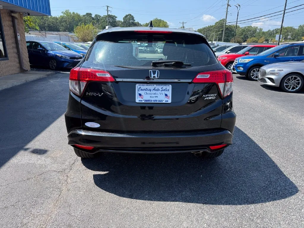 Honda HR-V photo 9