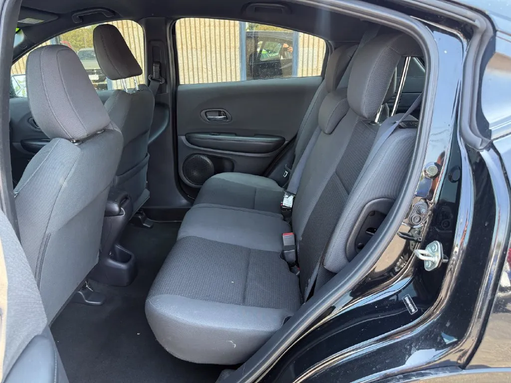 Honda HR-V photo 18