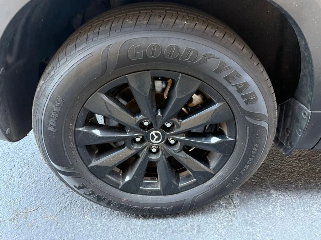 Mazda CX-50 photo 35