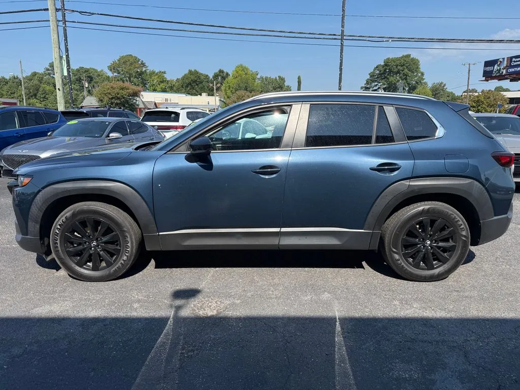 Mazda CX-50 photo 8