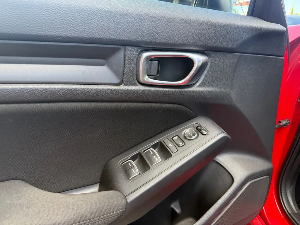 Honda Civic photo 14