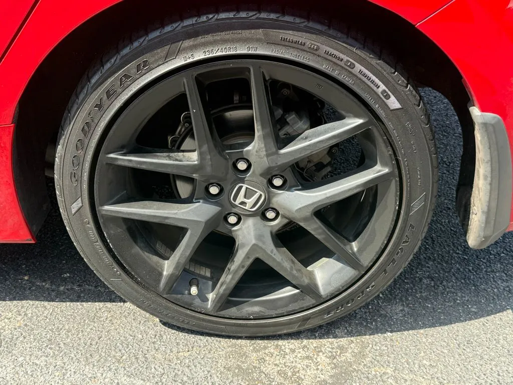 Honda Civic photo 12