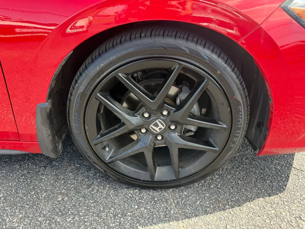 Honda Civic photo 10