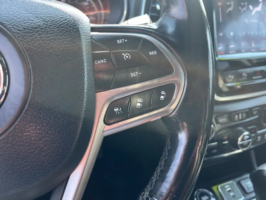 2021 Jeep Cherokee High Altitude - Photo 22