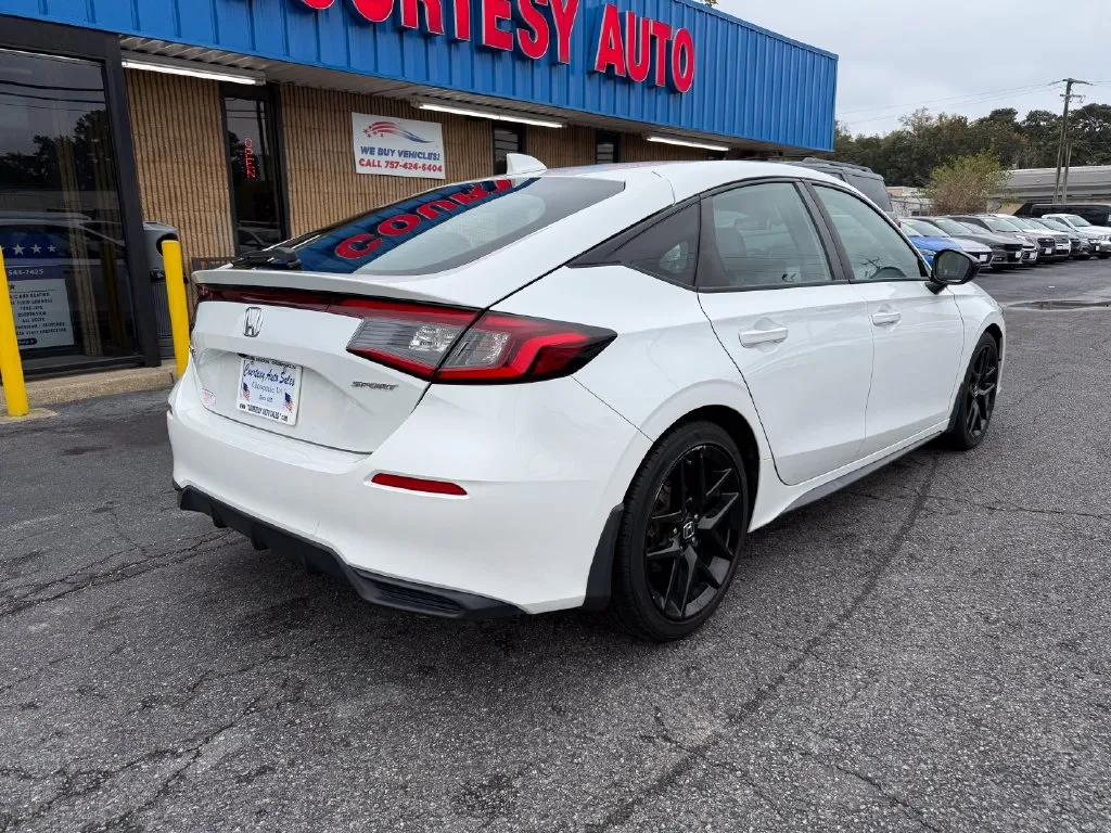 Honda Civic photo 7