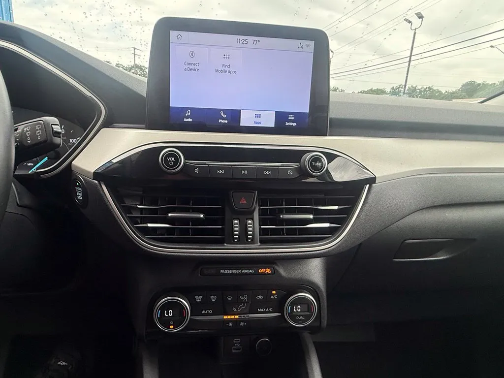 Ford Escape photo 16