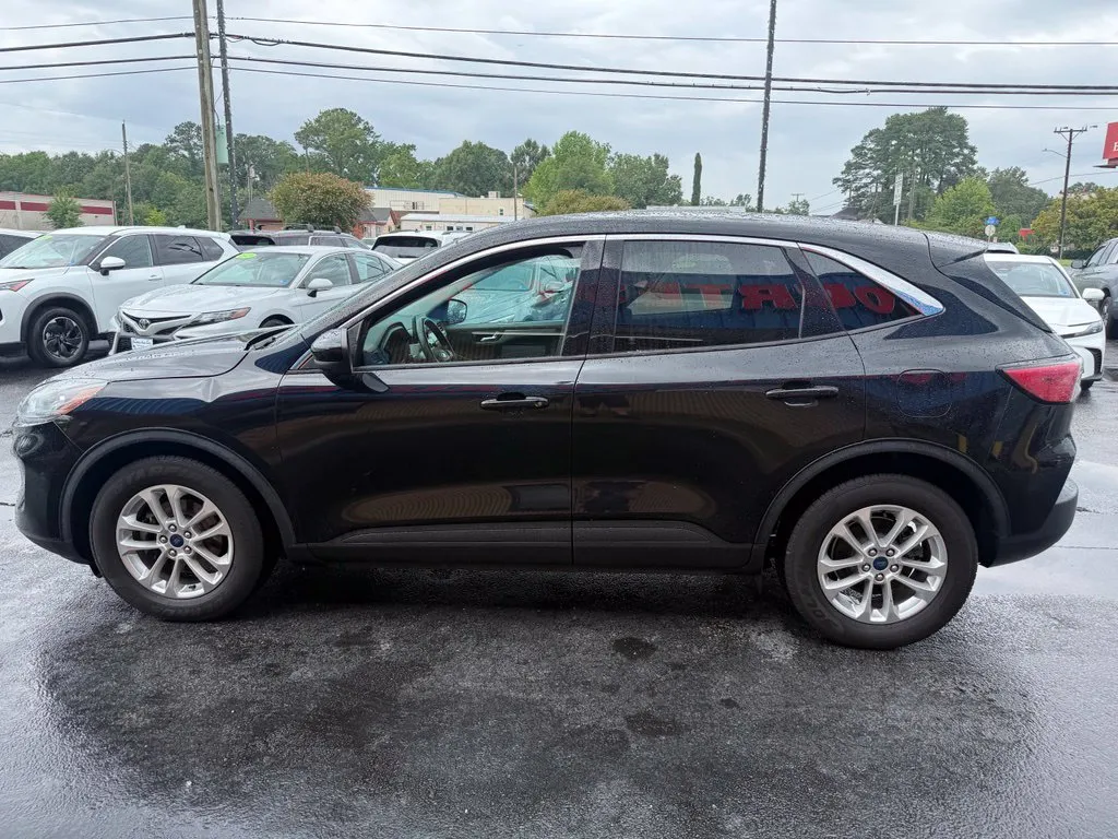 Ford Escape photo 4