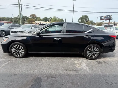 More photos of 2024 Nissan Altima 2.5 SV at Courtesy Auto Sales, VA