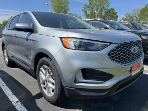 More photos of 2023 Ford Edge at 199ride Appleton Auto, WI