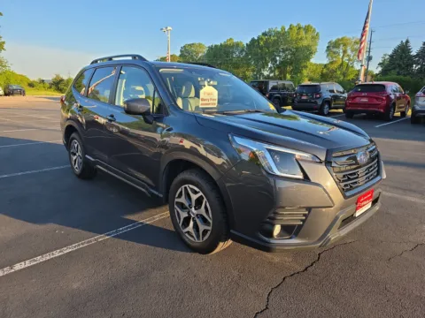Photos of 2023 Subaru Forester Premium for sale in Appleton, WI at 199ride Appleton Auto