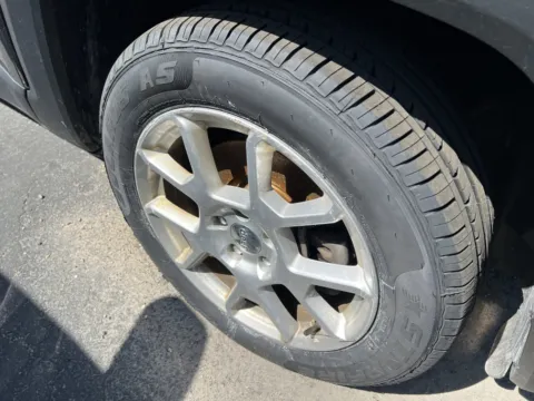 More photos of 2019 Jeep Renegade at 199ride Appleton Auto, WI