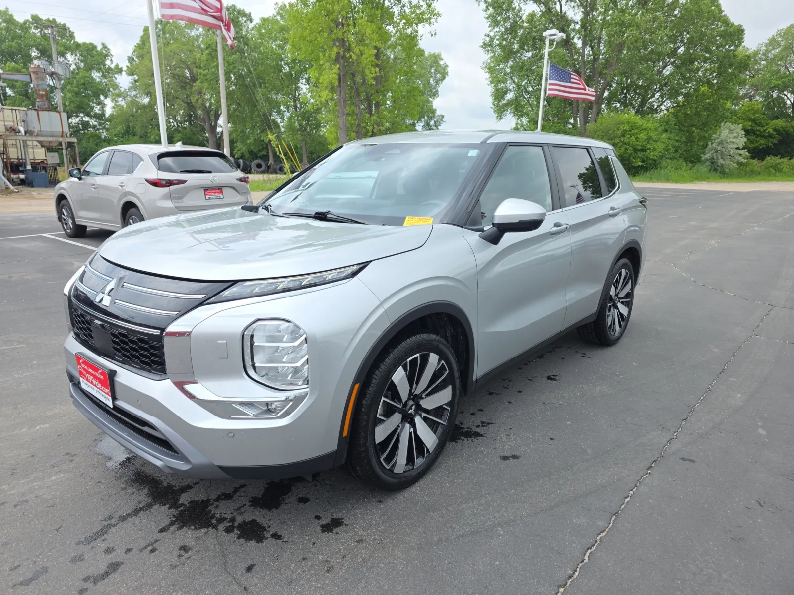 2025 Mitsubishi Outlander
